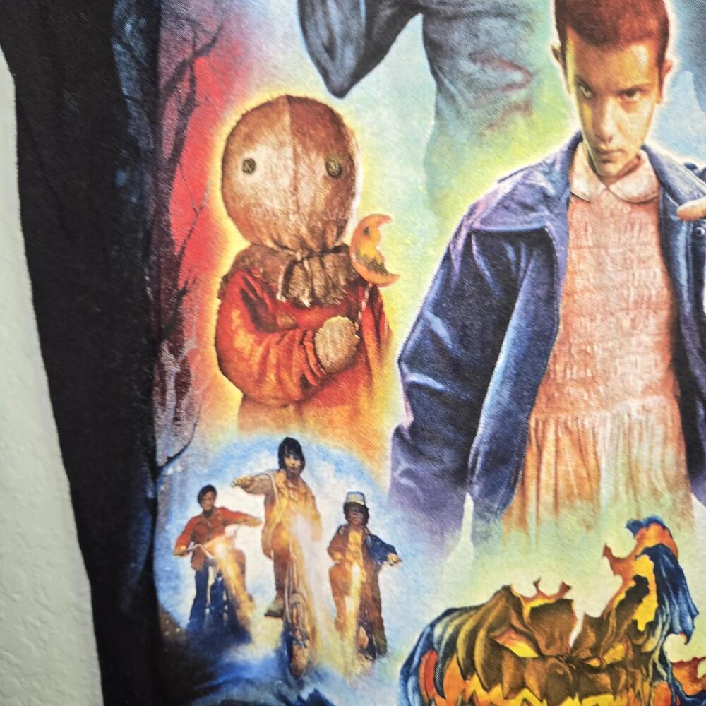 Halloween Horror Nights 2018 Black Xs T-Shirt Medium Poltergeist Michael Myers View 5